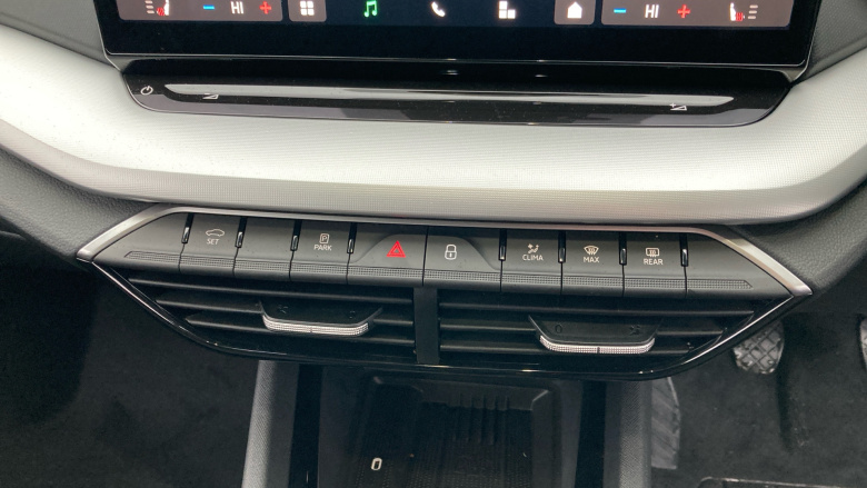 Skoda Octavia 1.5 TSI SE Technology 5dr Petrol Hatchback